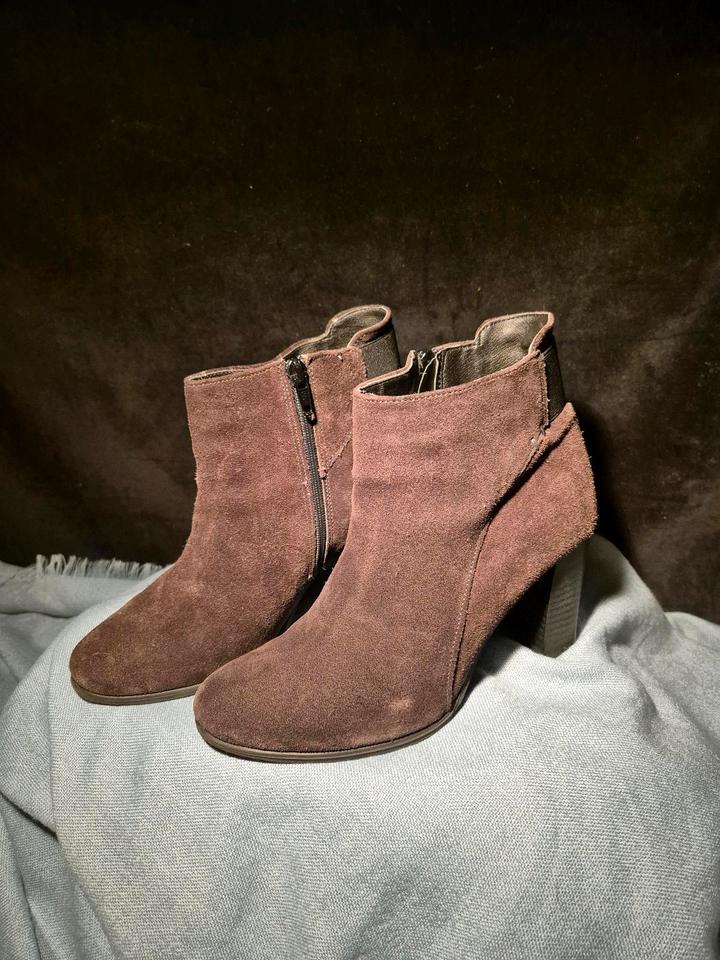 Stiefeletten mit Blockabsatz, Gr. 37, Braun, Drievholt Hamburg in Altbach