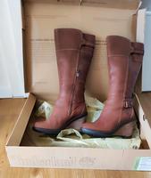 Hochwertige Timberland Stiefel Lederstiefel mit Keilabsatz Nordrhein-Westfalen - Bergheim Vorschau