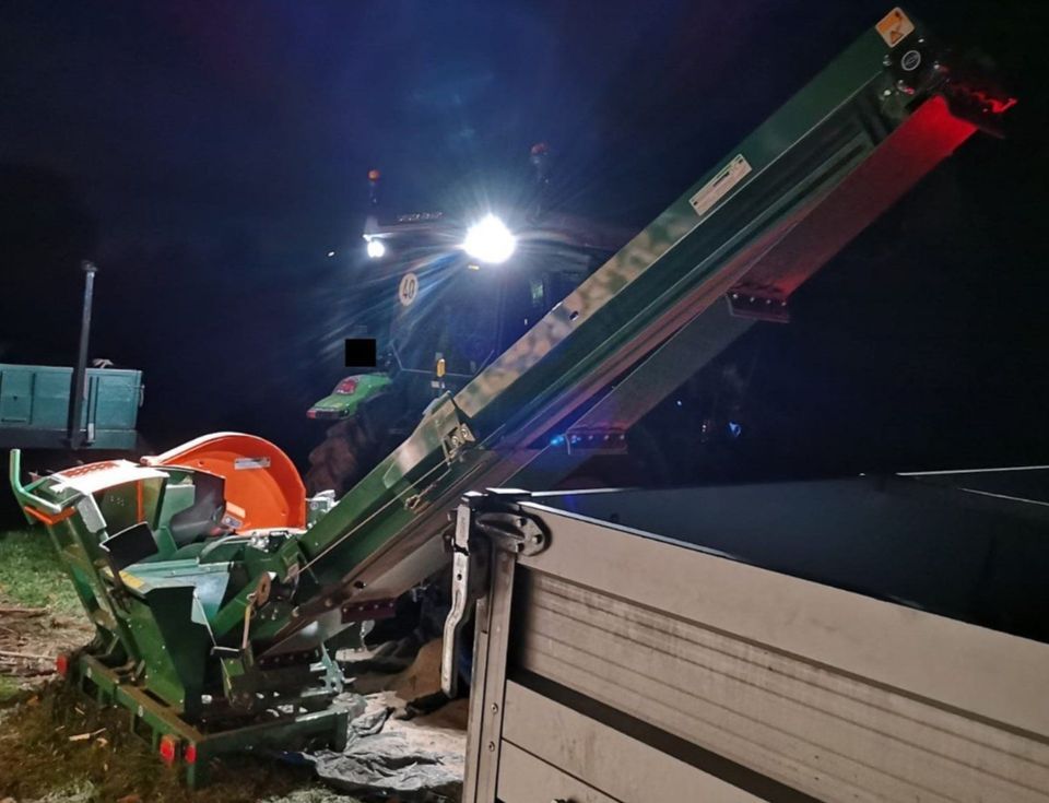 Lohnsägen Brennholz Kaminholz Feuerholz in Althengstett