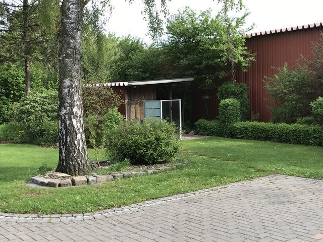 2-, 4- und 5-Zimmer- Wohnung mit großem Garten zu vermieten! in Stolzenau