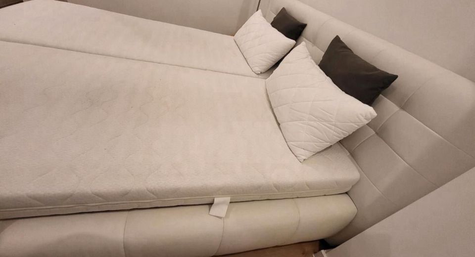 180cm komplettes Bett neuwertig in Illingen
