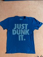 Nike „Just Dunk it“ T-Shirt / Gr. M Ludwigsvorstadt-Isarvorstadt - Isarvorstadt Vorschau