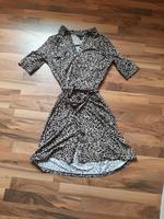 Kleid Gr. 42 Nordrhein-Westfalen - Delbrück Vorschau