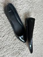 Schwarze Lackballerinas Düsseldorf - Bilk Vorschau