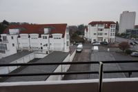 1 Zimmer-Wohnung mit kleiner Küche und Balkon Hessen - Heusenstamm Vorschau