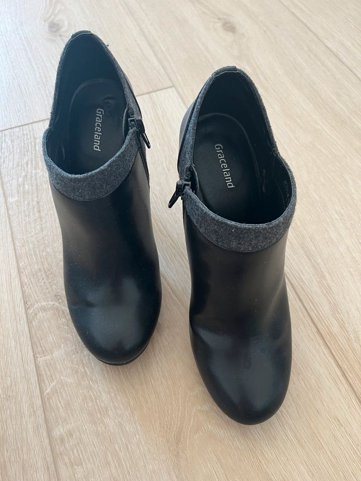 Graceland Stiefelletten schwarz Gr. 37 wie neu Schuhe Damen mit A in Abenberg
