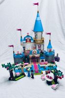 Lego Disney Princess 41055 Cinderellas Prinzessinnenschloss Leipzig - Engelsdorf Vorschau