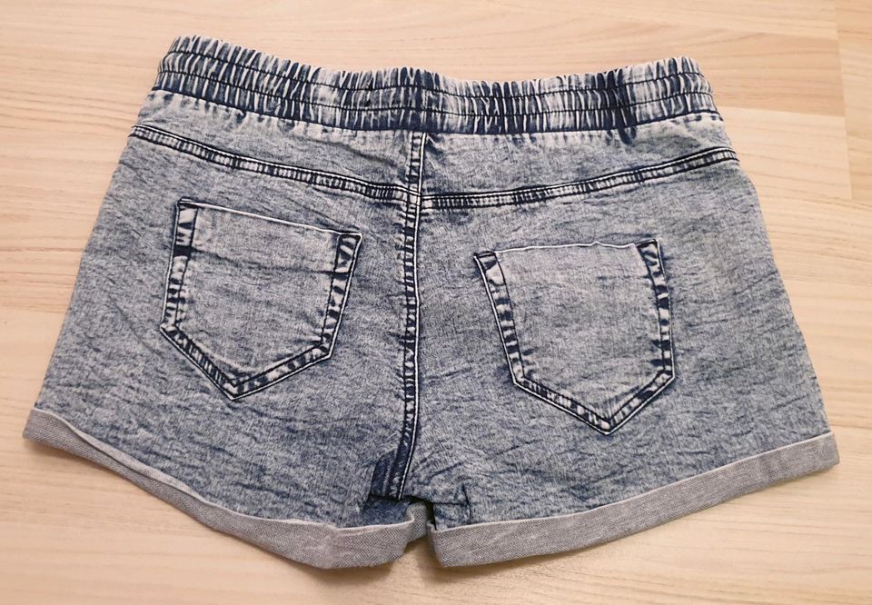 Jeans Shorts Stretch Größe S/M 36/38 blau in Schellhorn (bei Preetz, Holst)