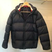 DAUNENJACKE von TOMMY HILFIGER Gr.164 wie NEU Dortmund - Hörde Vorschau