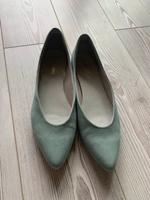 Bildschöne Ballerinas Wildleder mintgrün Gr. 38 neuwertig Hessen - Gelnhausen Vorschau