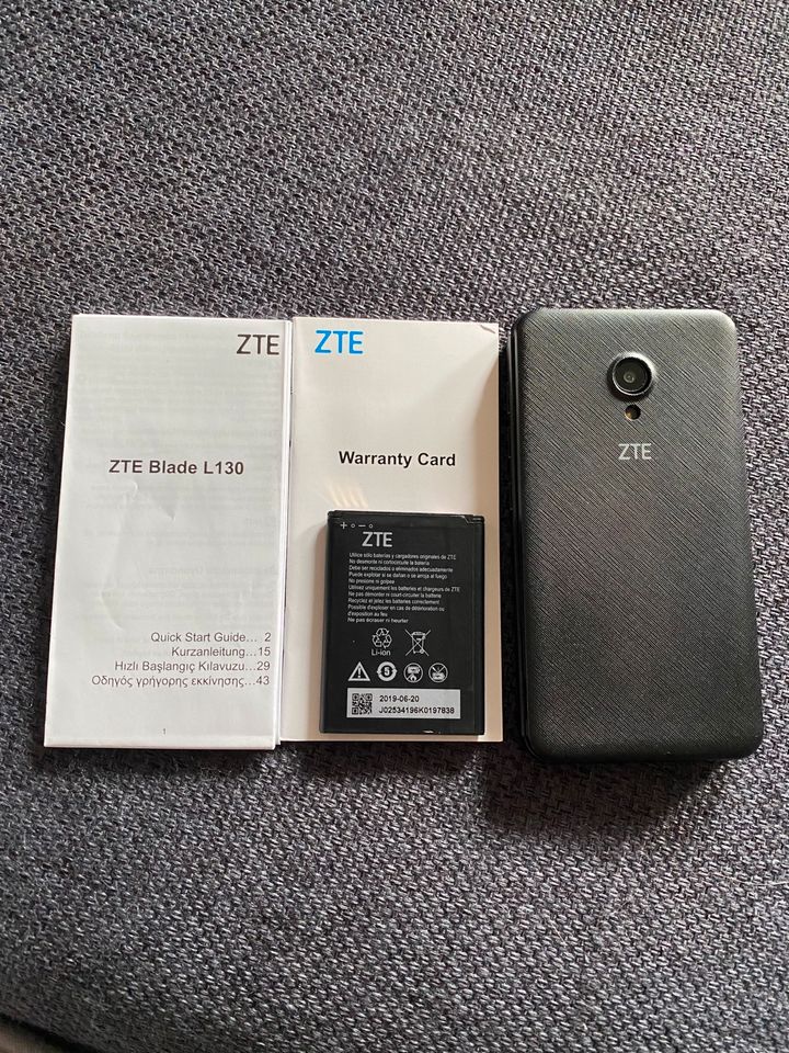 ZTE Blade L 130 Smartphone Handy in Guxhagen