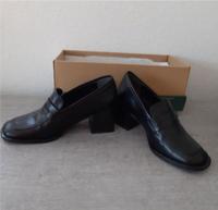 Halbschuhe, Pumps von clarks / cheron Gr. 36 (NEU) Bonn - Beuel Vorschau