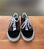 Vans Sneaker Gr. 39 schwarz rot Hessen - Kassel Vorschau