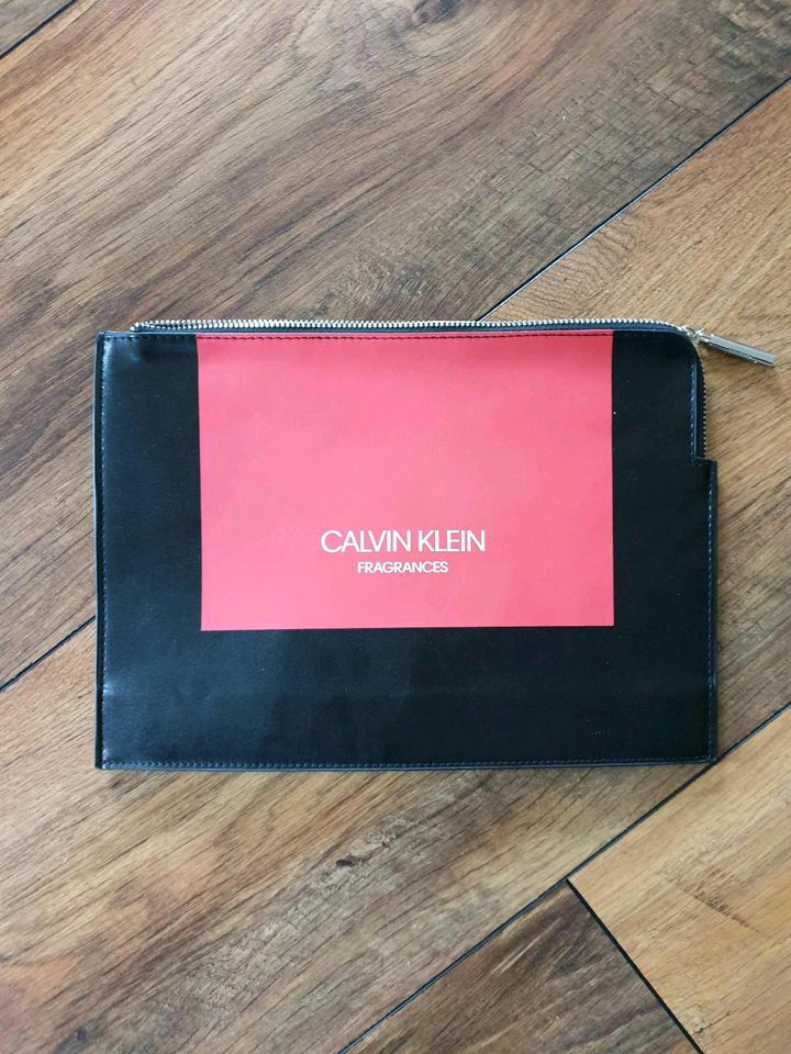 Tasche; Kulturtasche Calvin Klein in Weyhe