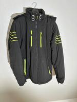 Gefütterte Winterjacke mit Kapuze Schwarz Größe 3XL Brandenburg - Ketzin/Havel Vorschau