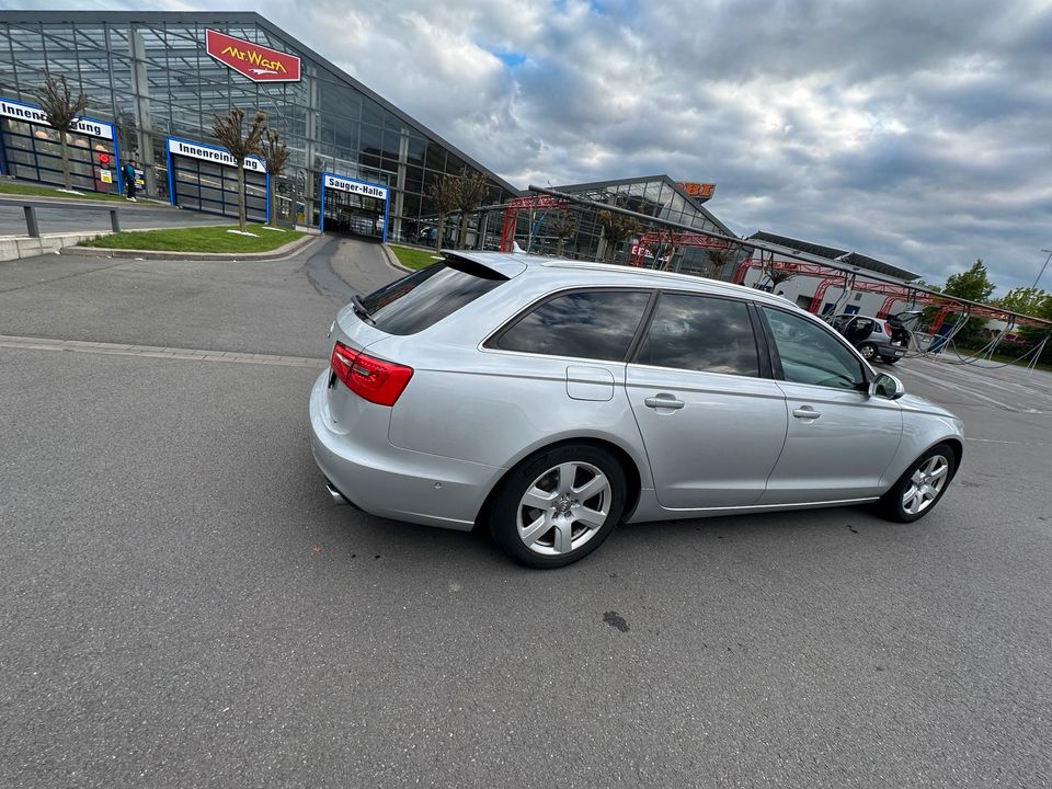 AUDI A6 3.0 TDI Quattro Bj. 2012 VOLLLEDER in Hildesheim