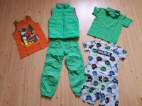 5 tlg. Paket Gr.122, Weste, Hose, Shirts Thüringen - Stotternheim Vorschau