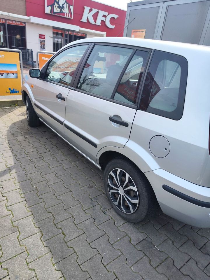 Ford Fusion 1.4 16V Ambiente Ambiente in Duisburg
