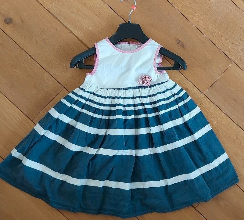 98 Kleid Sommerkleid Mädchenkleid in Biberach an der Riß