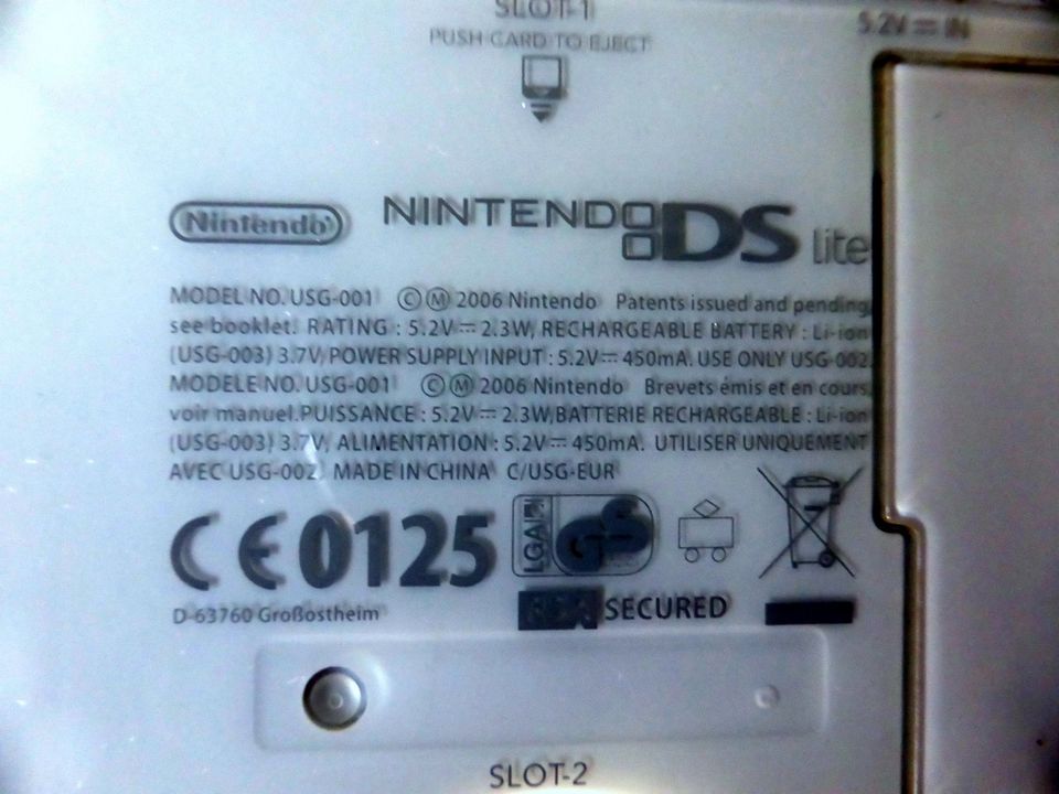 Nintendo DS Spiele, Lite Konsole, Guitar Hero Handhalter in Pleidelsheim