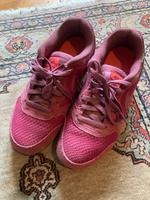 Nike Sneaker Turnschuhe 40,5 Bayern - Zeil Vorschau