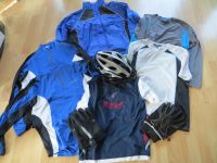 9teil Paket Fahrradsachen Gr.L Gr.50 Jacke Shirts Helm Handschuhe Niedersachsen - Schwanewede Vorschau