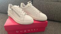 Bugatti Sneaker Größe 41 - NEU Bayern - Freising Vorschau