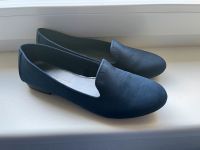 Schuhe dunkelblau echt Leder in Größe 41 Nagelneu Berlin - Reinickendorf Vorschau