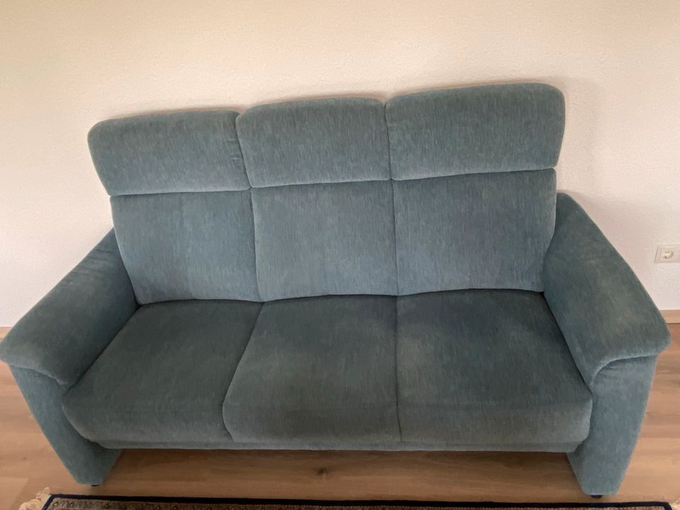 Sofa 3 Sitzer neuwertig in Spahnharrenstätte