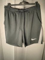 Nike Shorts Gr. L Nordrhein-Westfalen - Neuss Vorschau