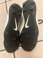 Nike Fußballschuhe Gr.37.5 weiß/ schwarz Bayern - Rottendorf Unterfr Vorschau
