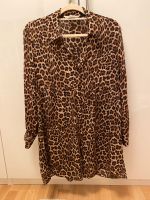 Kleidbluse Zara Basic Leoprint Gr. S Düsseldorf - Friedrichstadt Vorschau