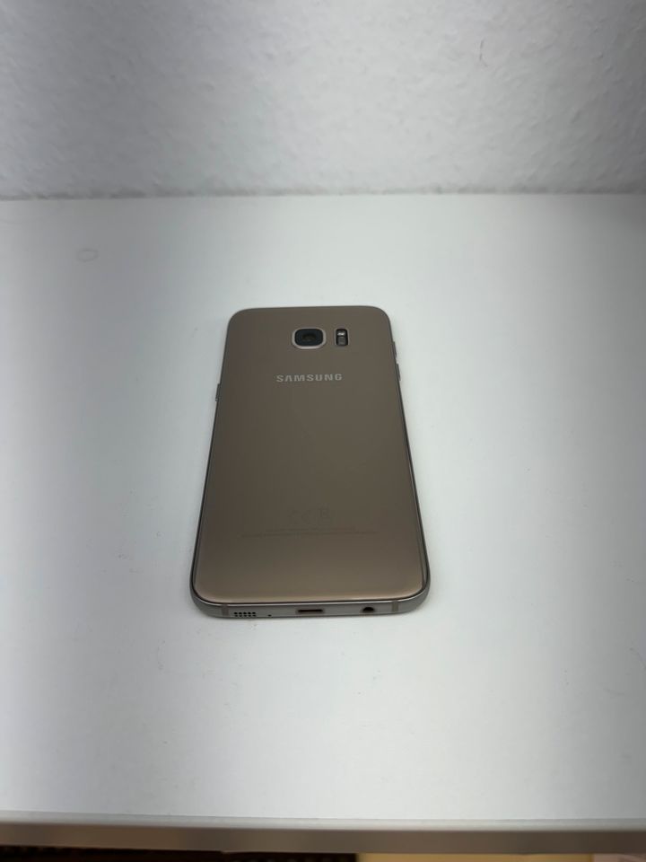 Samsung Galaxy S7 edge 4G 32GB rose Gold in Potsdam