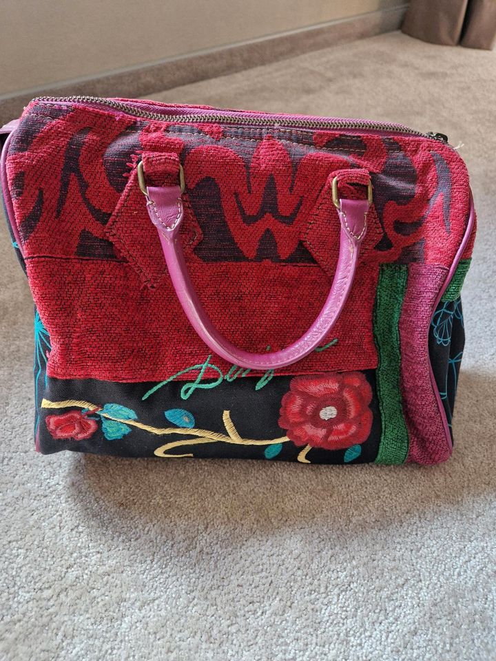 Desigual Tasche Handtasche Umhängetasche ♡ NEU ♡ in Flensburg