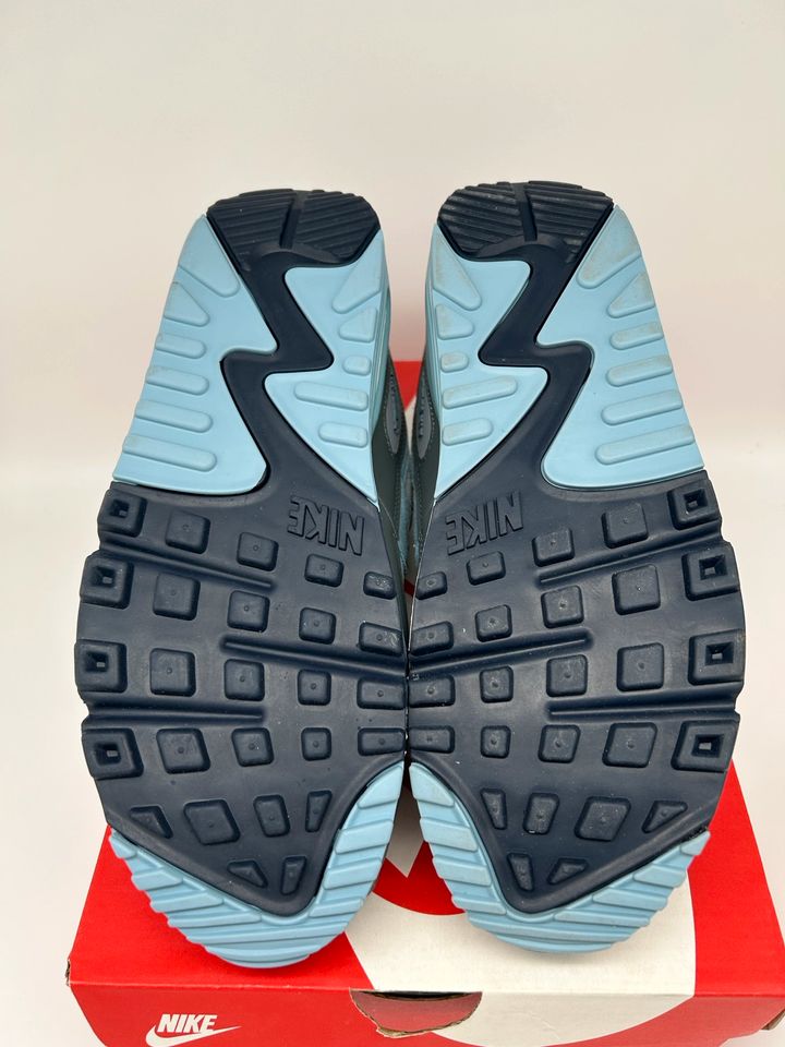 Nike Air Max 90 Sneaker Gr. 44,5 NEU weiß blau in Aachen