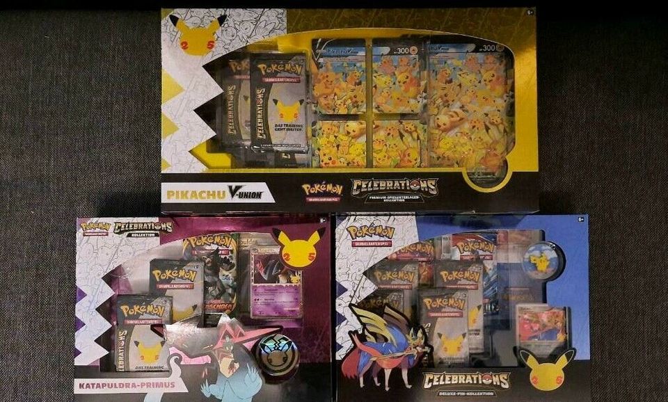 Pokemon Celebrations Boxen (Booster, Spielmatte etc.) NEU & OVP in Köln