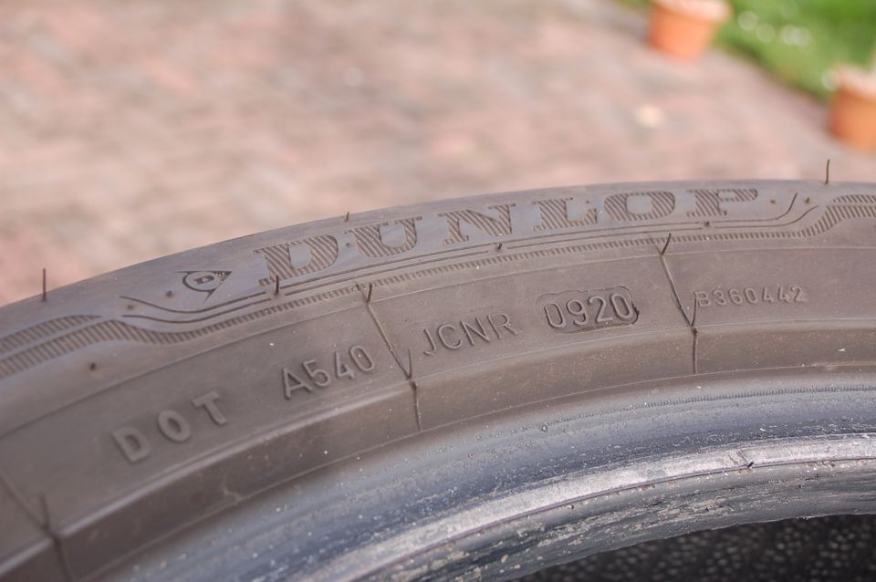 Biete 4x Dunlop sport bluresponse 225/50 r17 98w Sommerreifen in Kutenholz