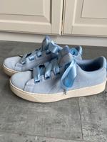 Sneaker hellblau Leder Gr. 7 PUMA Hessen - Oberursel (Taunus) Vorschau