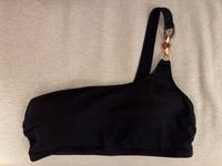 Lascana Bikini Oberteil One-Shoulder Gr. 40 C/D schwarz-gold Bayern - Pegnitz Vorschau