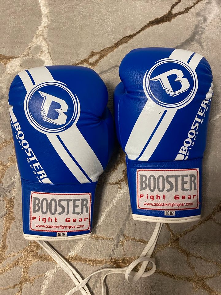 Booster Professional Boxhandschuhe 10oz in Köln