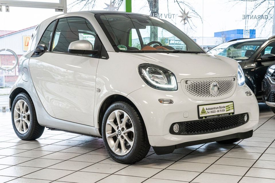Smart ForTwo coupe 71 PS Edition#1 Glasdach Klima in Bünde