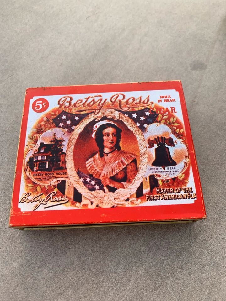 Antike Betsy Ross Zigaretten Dose Büchse Cigars Vintage in Besigheim