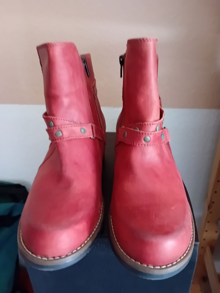 Wolky Boots Stiefel rot 40 NEU in Köln