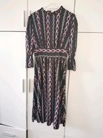 Sommerkleid lang und langarmshirt Gemustert Damen Größe M/ 38 Hessen - Pfungstadt Vorschau