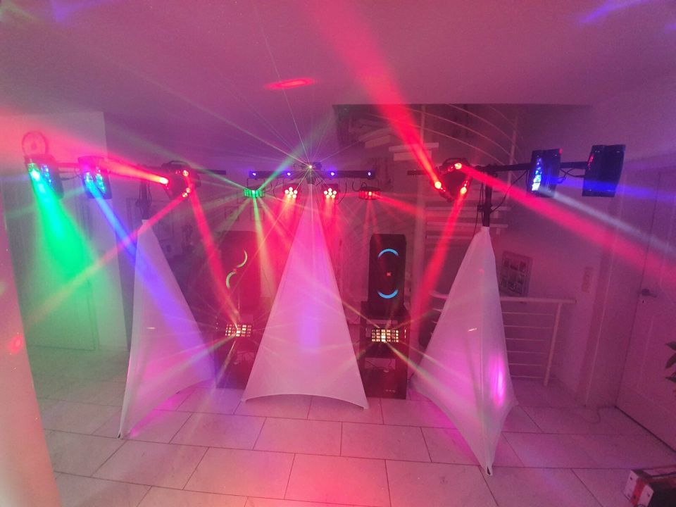 Lichtanlage Hochzeit DJ Lichteffekte Raumlicht Party Disco Boxen in Kirchheim