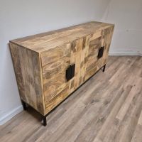 24741 Anrichte Sideboard Mangoholz 1,60 m Niedersachsen - Nordhorn Vorschau