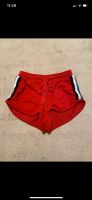 Bershka Stoff Shorts  Bunt rot schwarz weiss blau Hessen - Darmstadt Vorschau