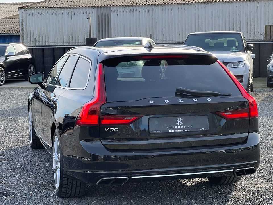 Volvo V90 Kombi Inscription AWD Bowers & Wilkins in Flensburg