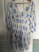 Sommerkleid Grösse M Nordrhein-Westfalen - Lohmar Vorschau