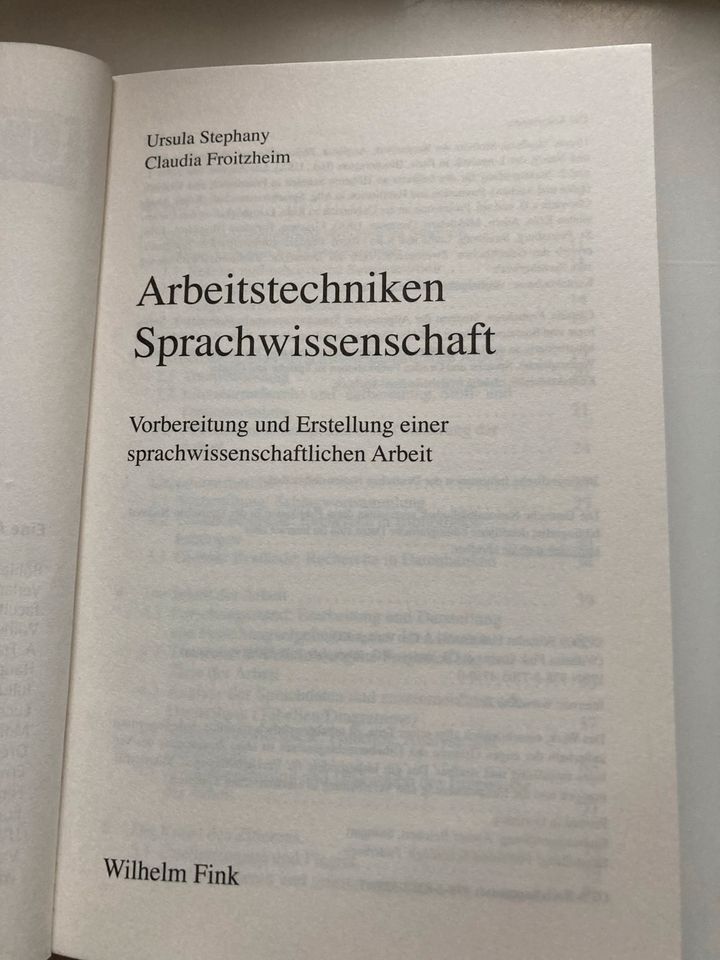 Buch Arbeitstechniken Sprachwissenschaft in Geseke